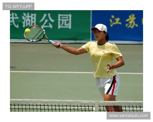 黄军独家分享网球技巧与心得助你提升球技与比赛表现 黄军独家分享网球技巧与心得助你提升球技与比赛表现